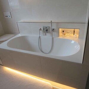 ARES weiss  200 cm  Abdeckung schwarz