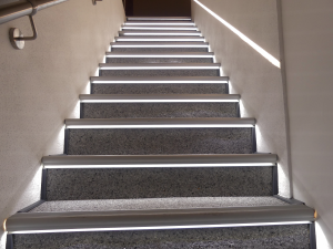 LEDTreppenprofil Lumis – Aluprofil für moderne...